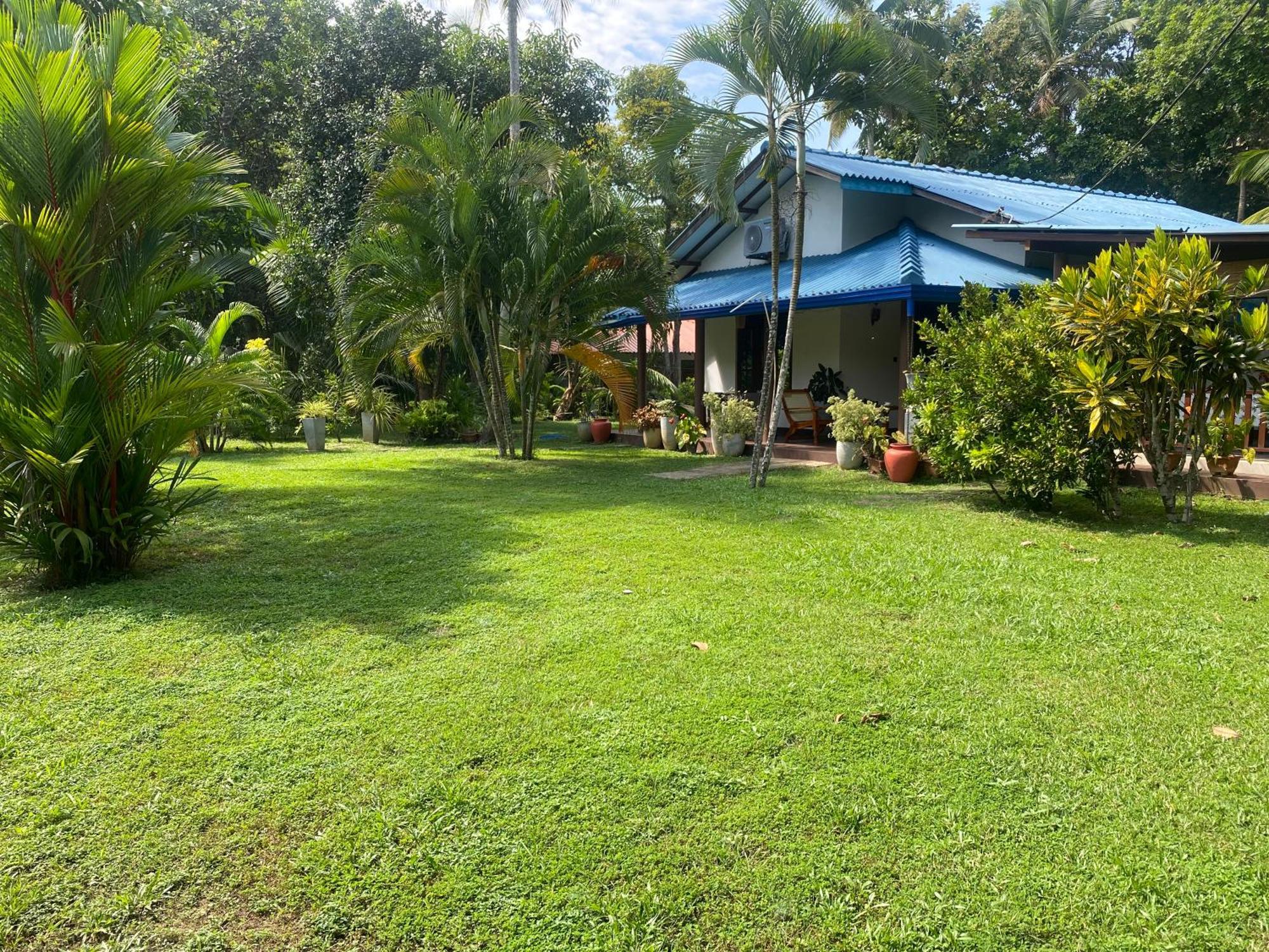 See Turtle Villa Tangalle Buitenkant foto